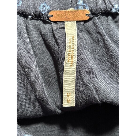 Free People Printed Side Tie Shorts Women's size M - Picture 9 of 10